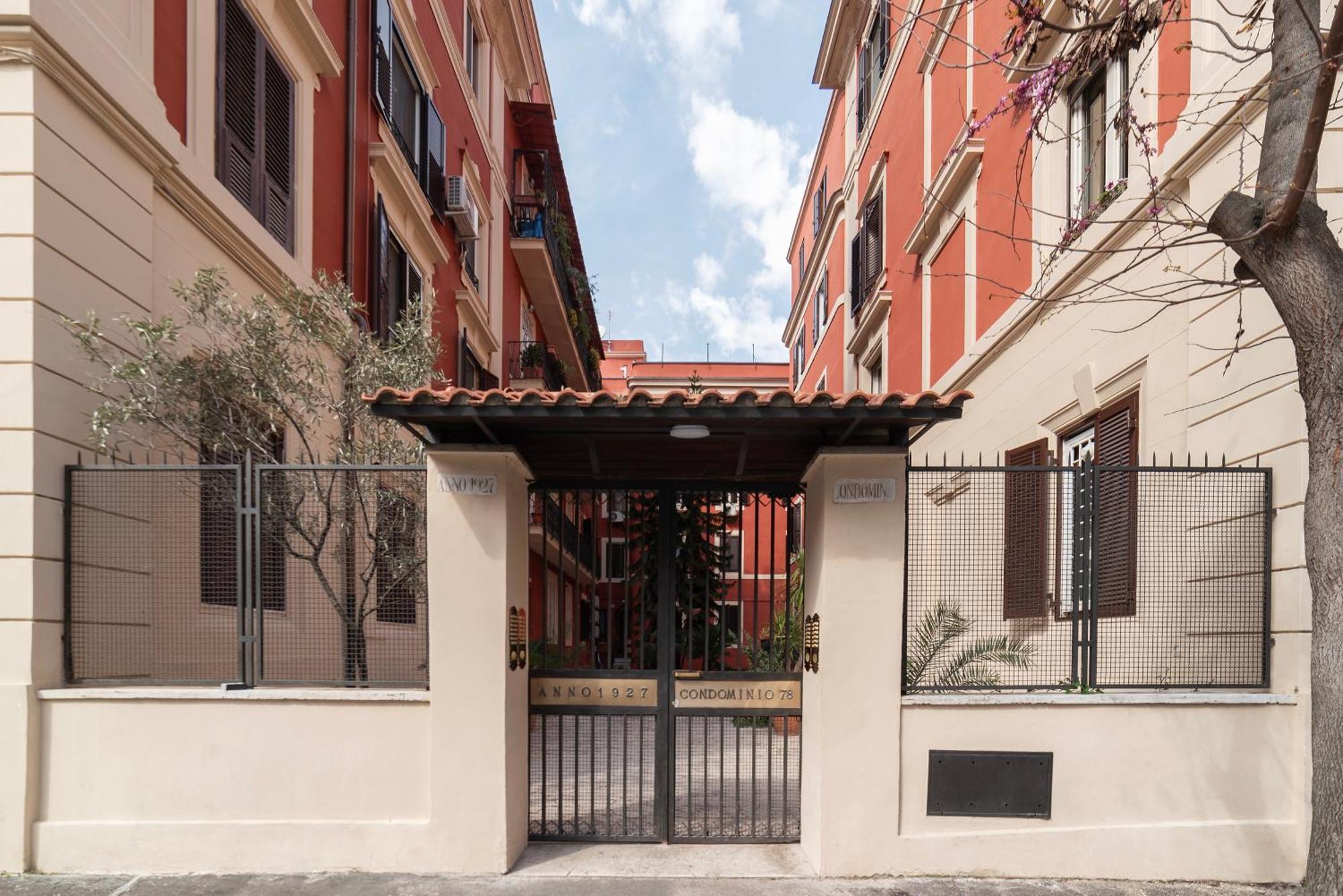 Vatican Night Suites โรม ภายนอก รูปภาพ