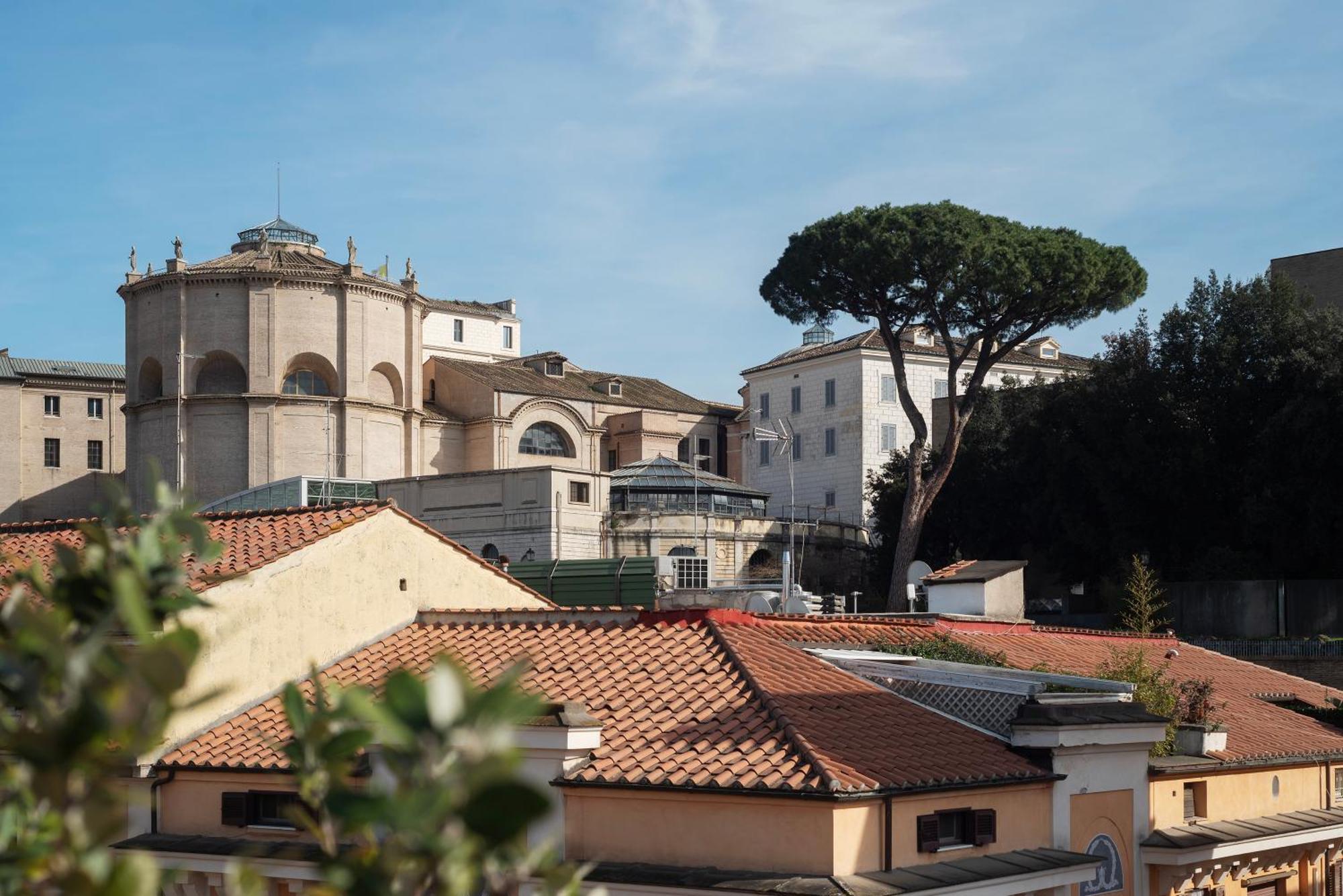 Vatican Night Suites โรม ภายนอก รูปภาพ